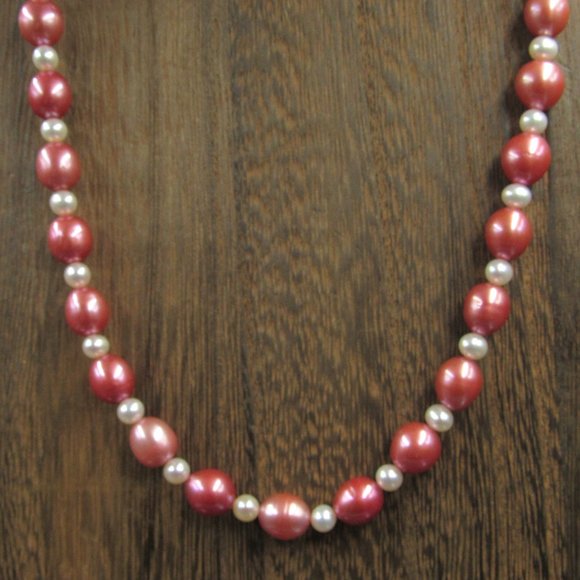 Jewelry - 18" Sterling Silver Real Large Red Pearl Necklace